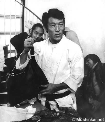 Maître Murakami à Paris (années 1970)