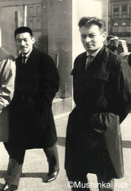 Matre Murakami et M. Nectoux